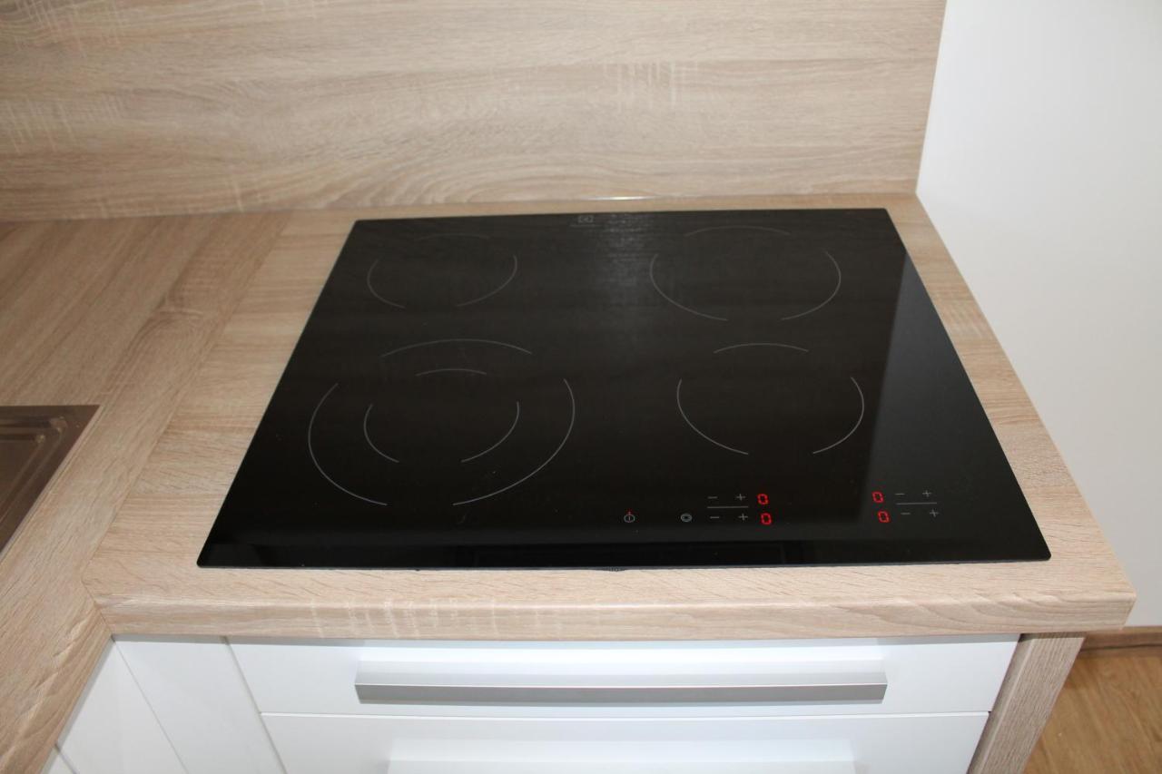 Petite Apartment Maribor Eksteriør billede