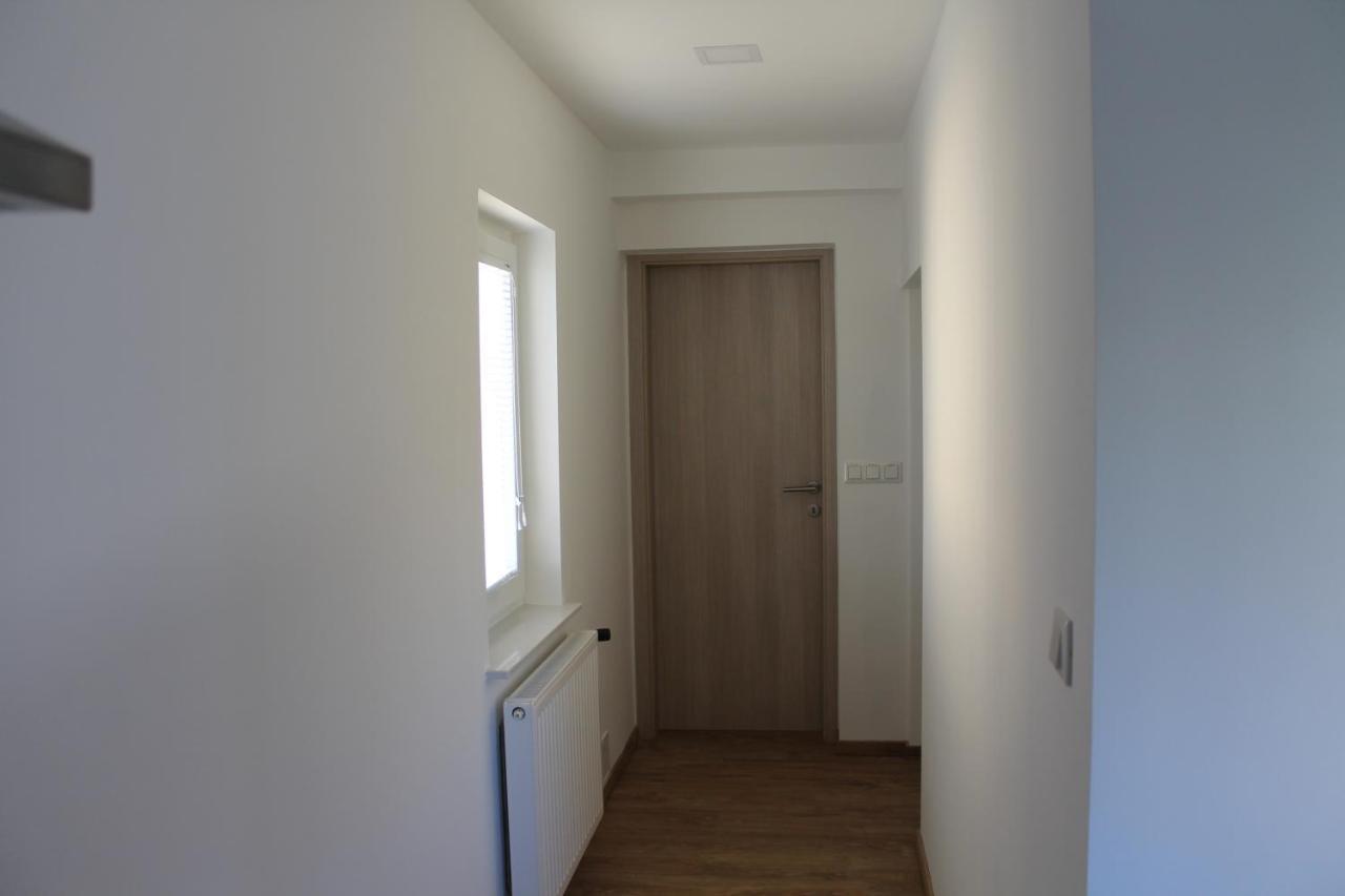 Petite Apartment Maribor Eksteriør billede
