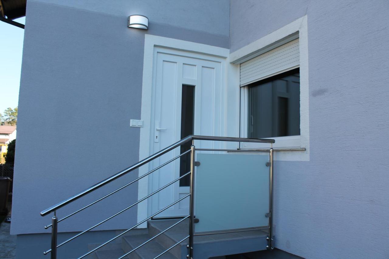 Petite Apartment Maribor Eksteriør billede