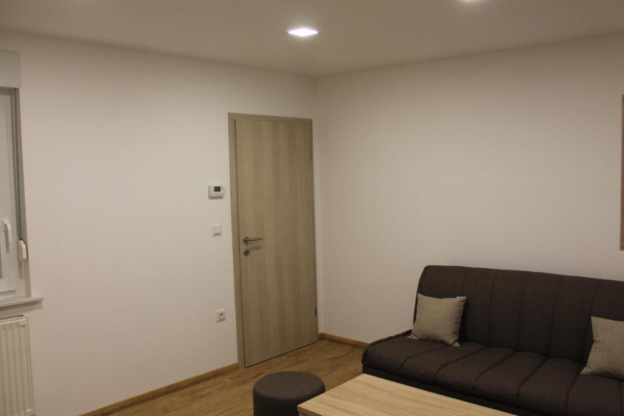 Petite Apartment Maribor Eksteriør billede