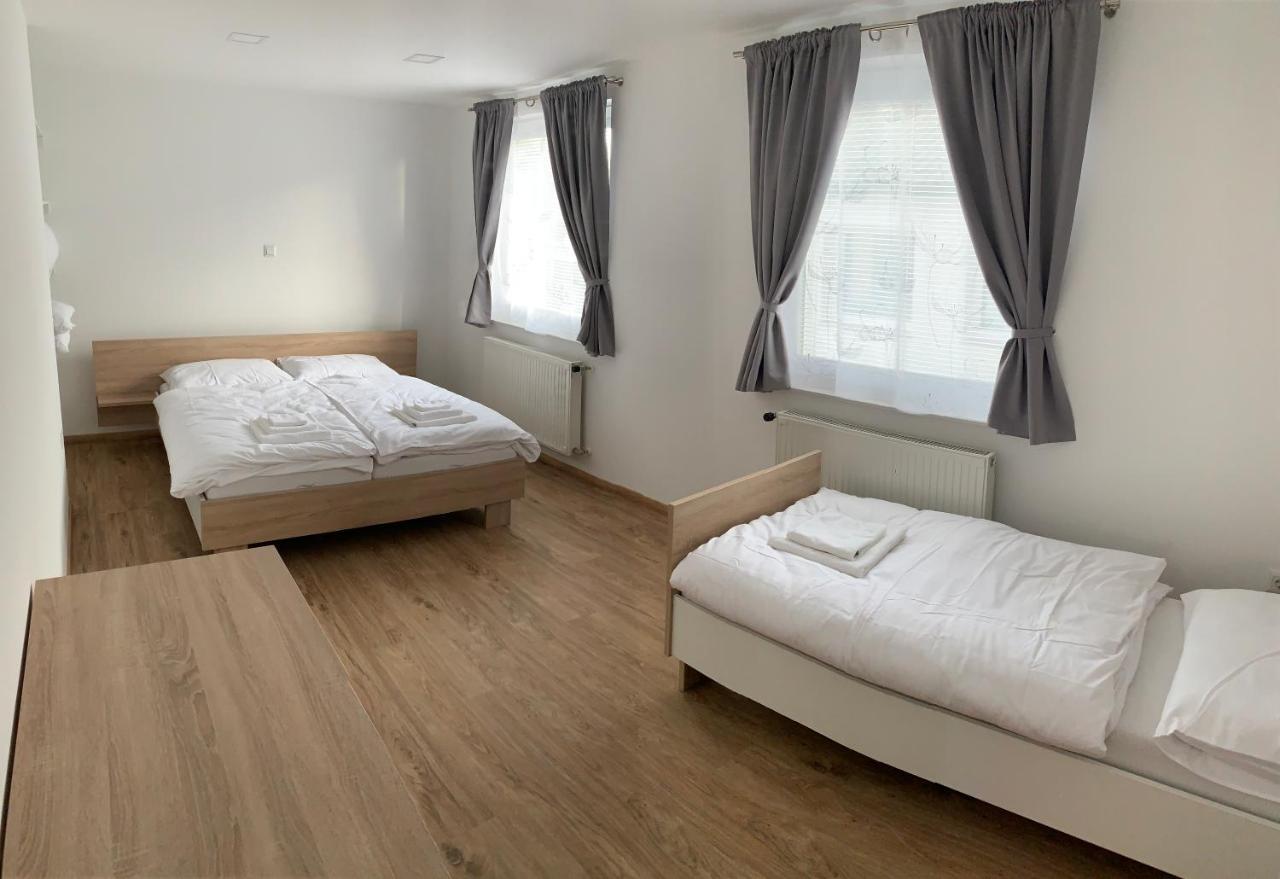 Petite Apartment Maribor Eksteriør billede